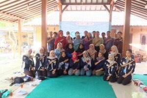 Tim PPKO KSI MIST FMIPA UNY Kembali Gelar Pelatihan Pengolahan Produk Ikan di Sidoagung